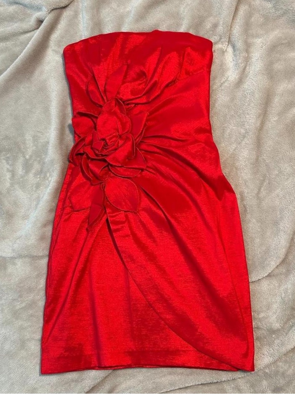 Pre-loved Jessica McClintock Strapless Red Cocktail Dress with Rosette Detail